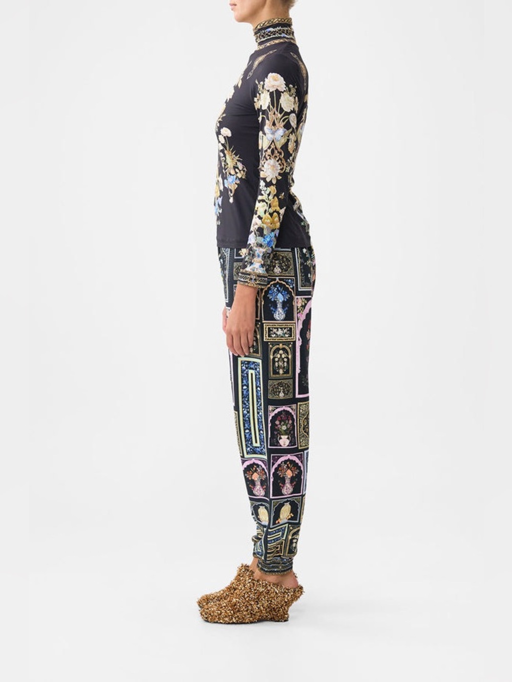 Camilla set small jogger pants med jersey top - Picture 8 of 10